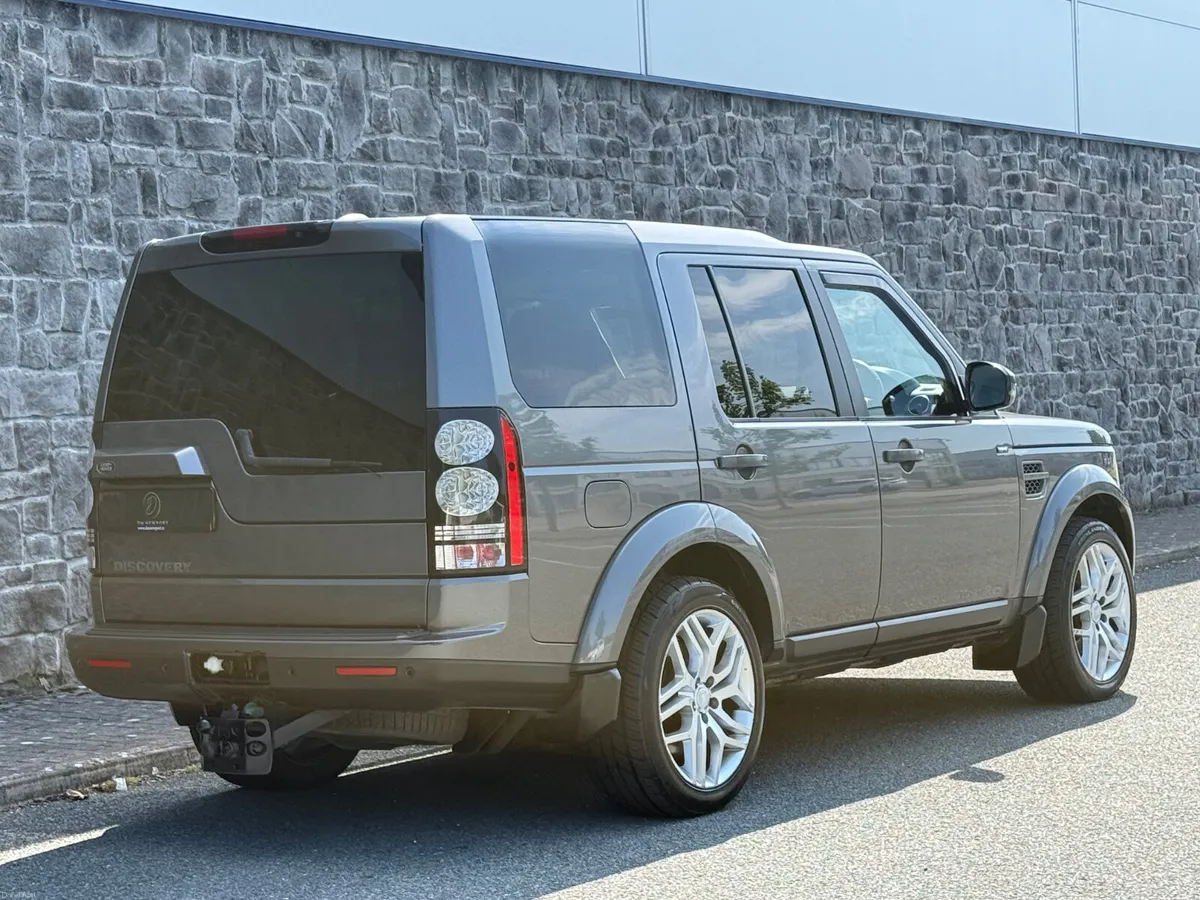 2014 Land Rover Discovery 4 3.0TDV6 5 seat Crewcab - Image 2