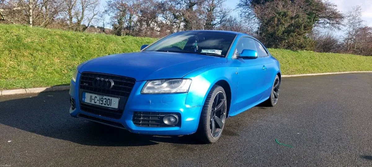 Audi A5 Coupe Quattro S-Line Black Edition - Image 2