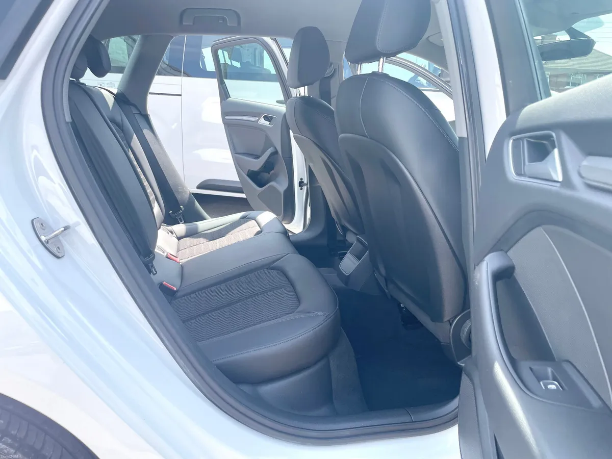 Audi A3 SE Sportback 1.0 TFSI Petrol Manual,2017 - Image 4