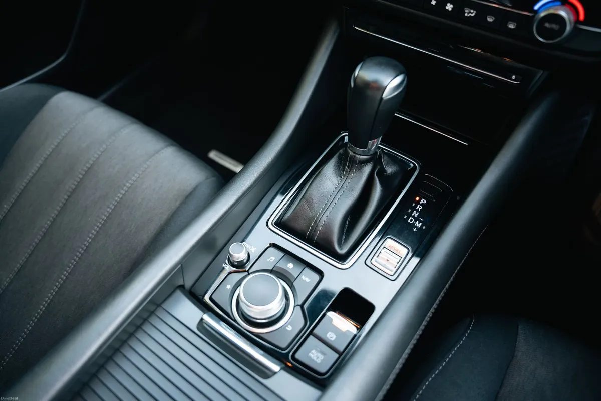 Mazda 6 Rare 2.0 petrol 2019 - Image 6