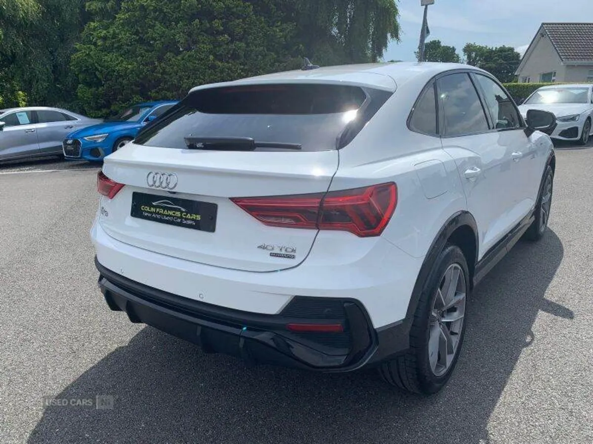 Audi Q3 Sportback Black Edition - Image 5