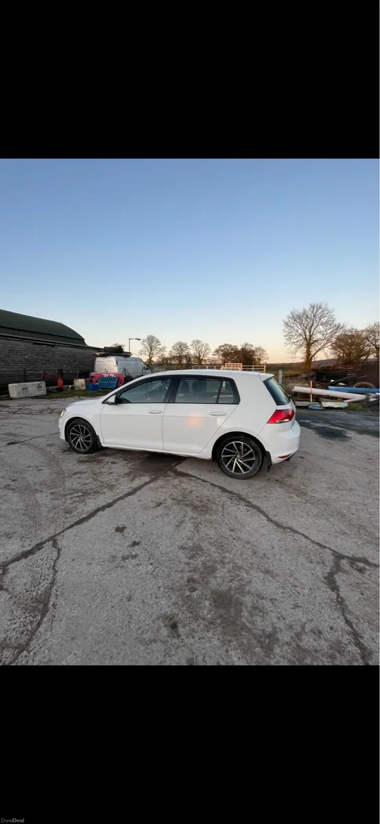 Volkswagen Golf 2.0 - Image 4