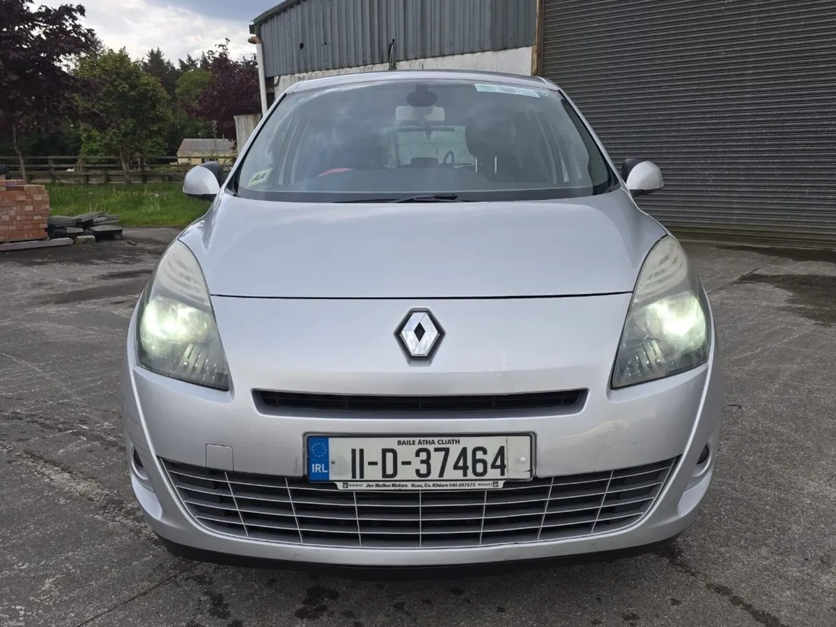 Renault Grand Scenic 7seater - Image 1