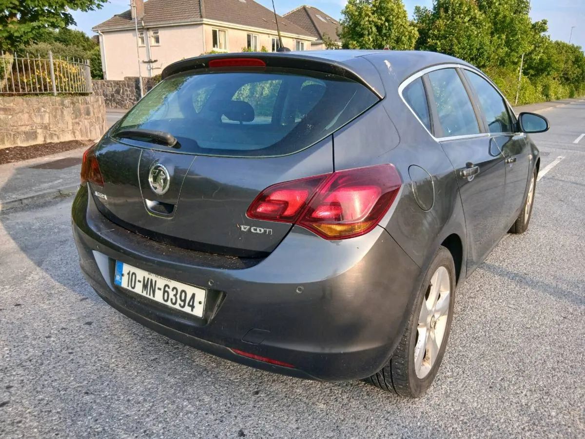 2010 Opel Astra - Image 4