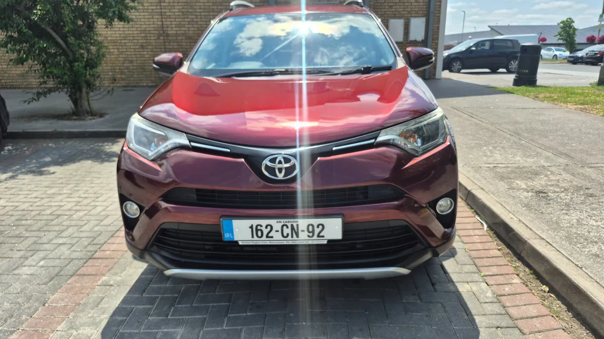 2016 Toyota RAV4 2.0 D4D - Image 2
