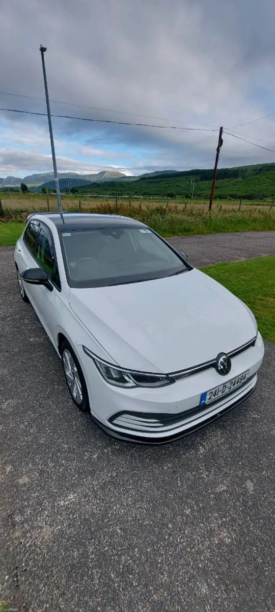Volkswagen Golf LIFE 1.0L TSI - Image 5