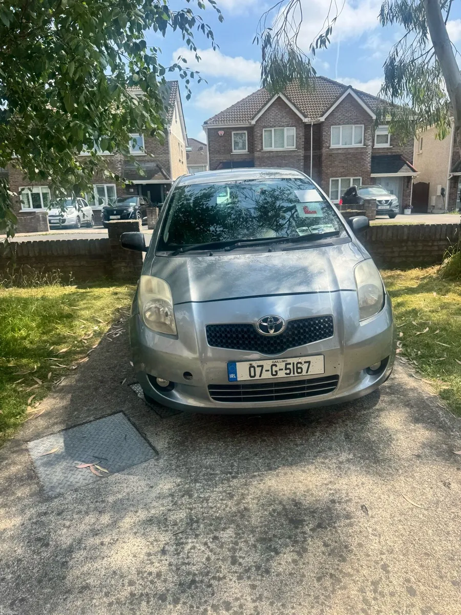 Tayota Yaris car for sale - Image 4