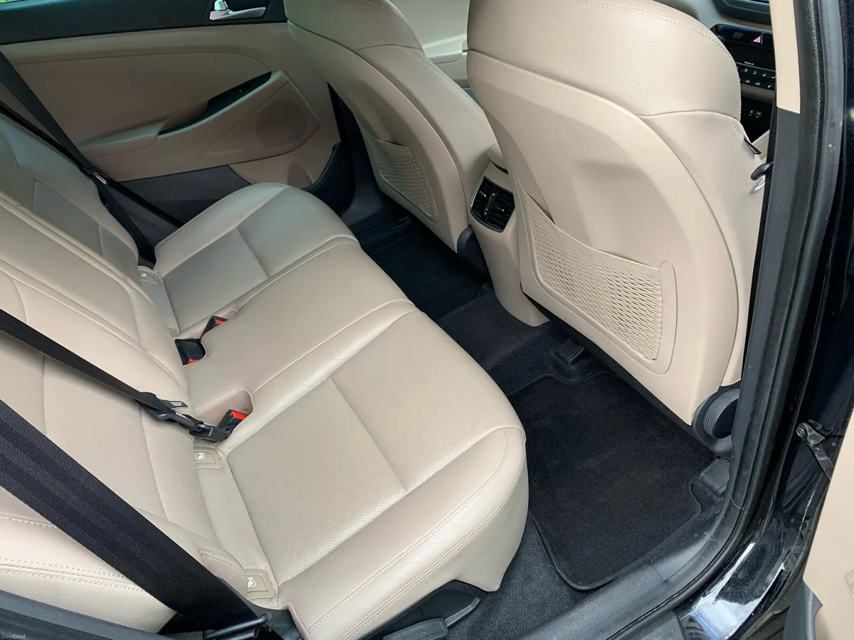 Hyundai Tucson Executive 1.7l Diesel - Image 5