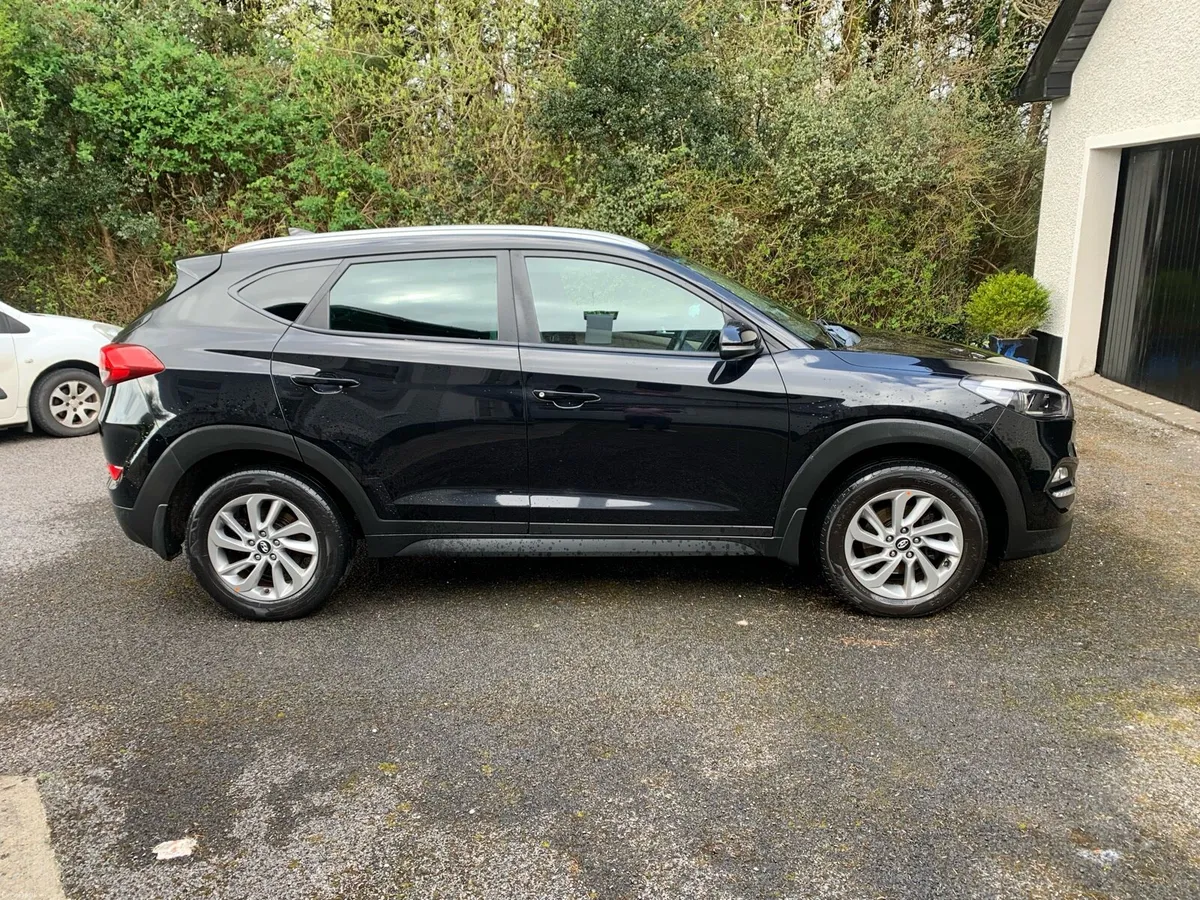 Hyundai Tucson Executive 1.7l Diesel - Image 6