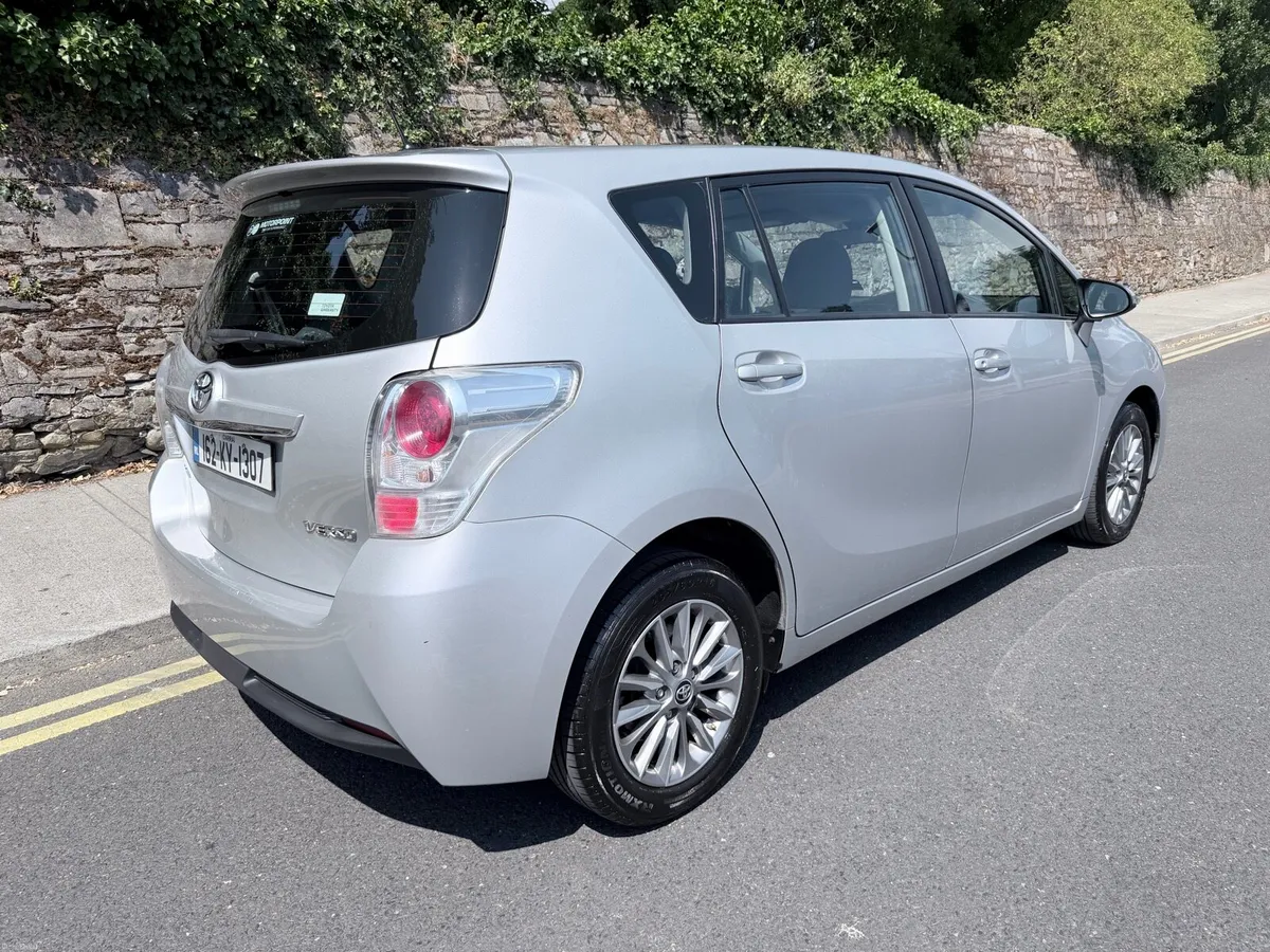 Toyota Verso 7 Seater NCT 09/2027 Tax 04/2027 - Image 3
