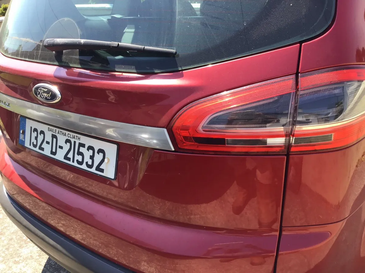 132 ford S Max - Image 1