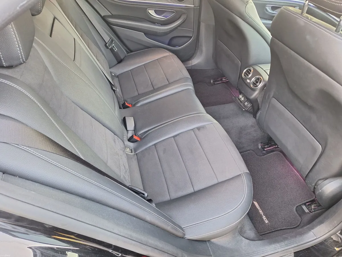 Mercedes-Benz E-Class 2019 - Image 4