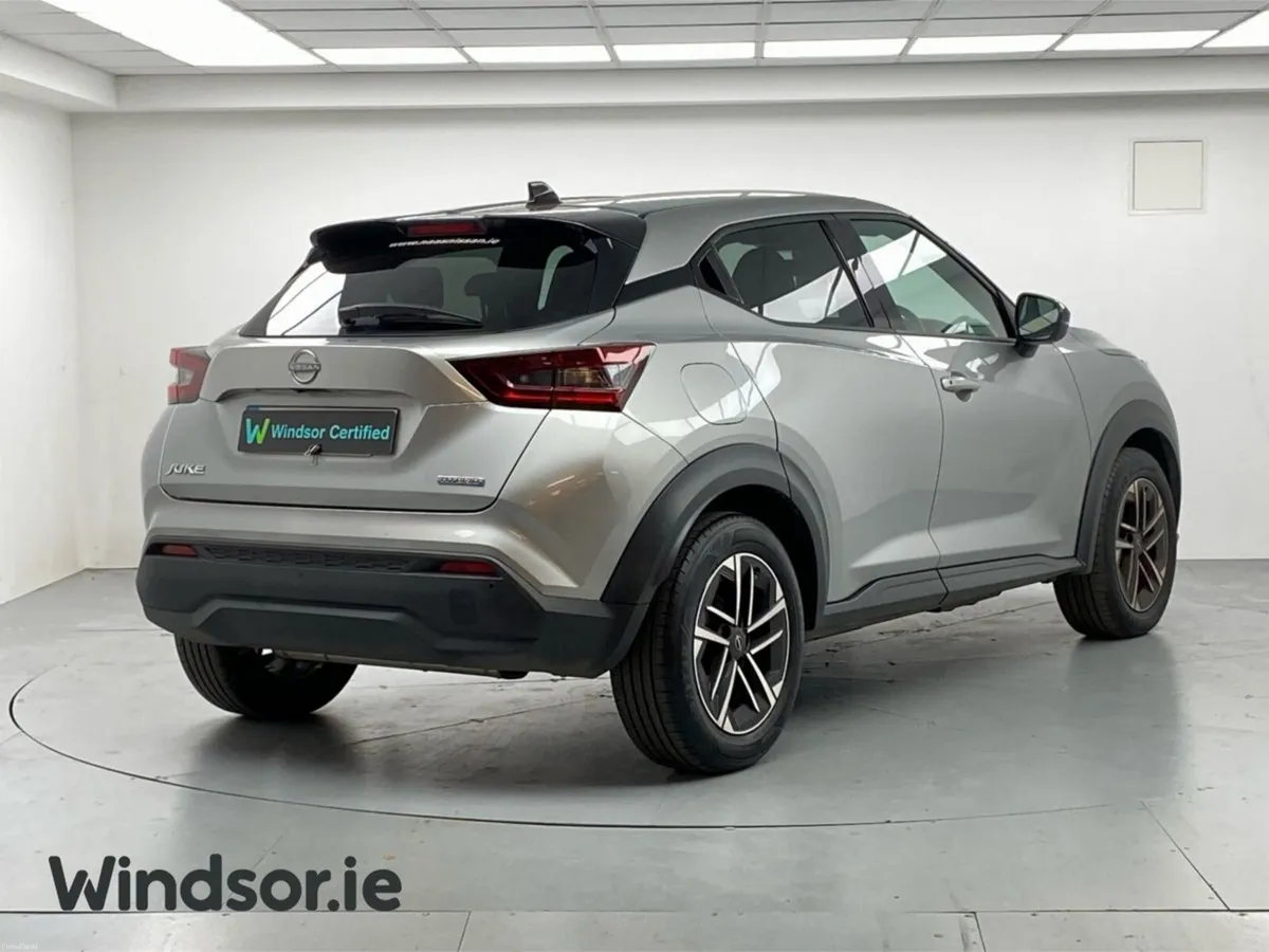 Nissan Juke HYBRID 1.6 SV PREMIUM - Image 2