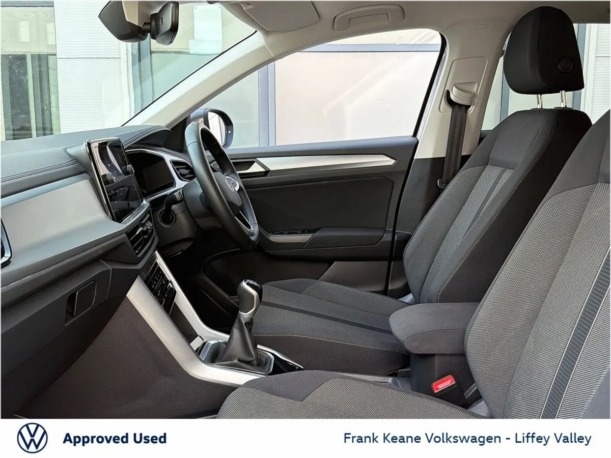 Volkswagen T-Roc LIFE 1.0 TSI 110HP *INDIUM GREY* - Image 4