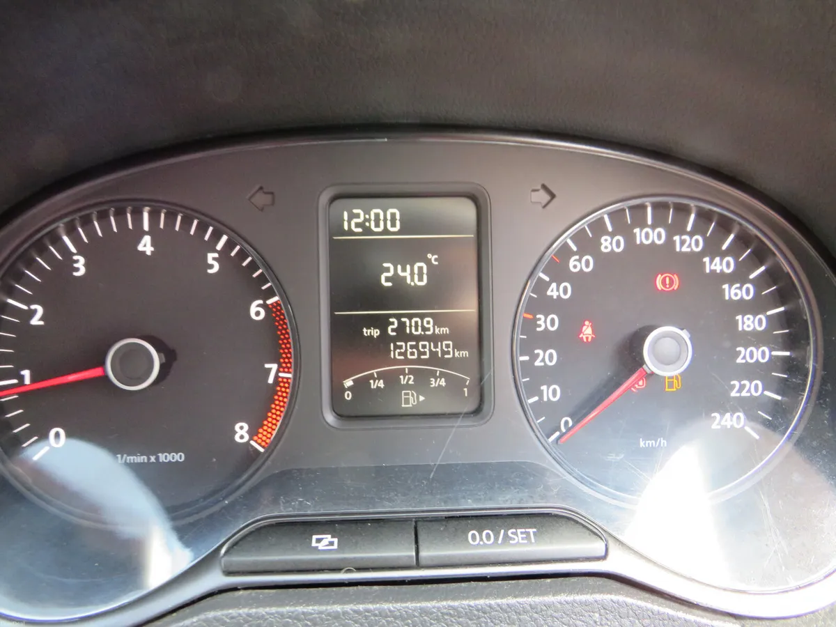 Volkswagen Polo 2011 5DR LOW MILEAGE NCT 27 - Image 2