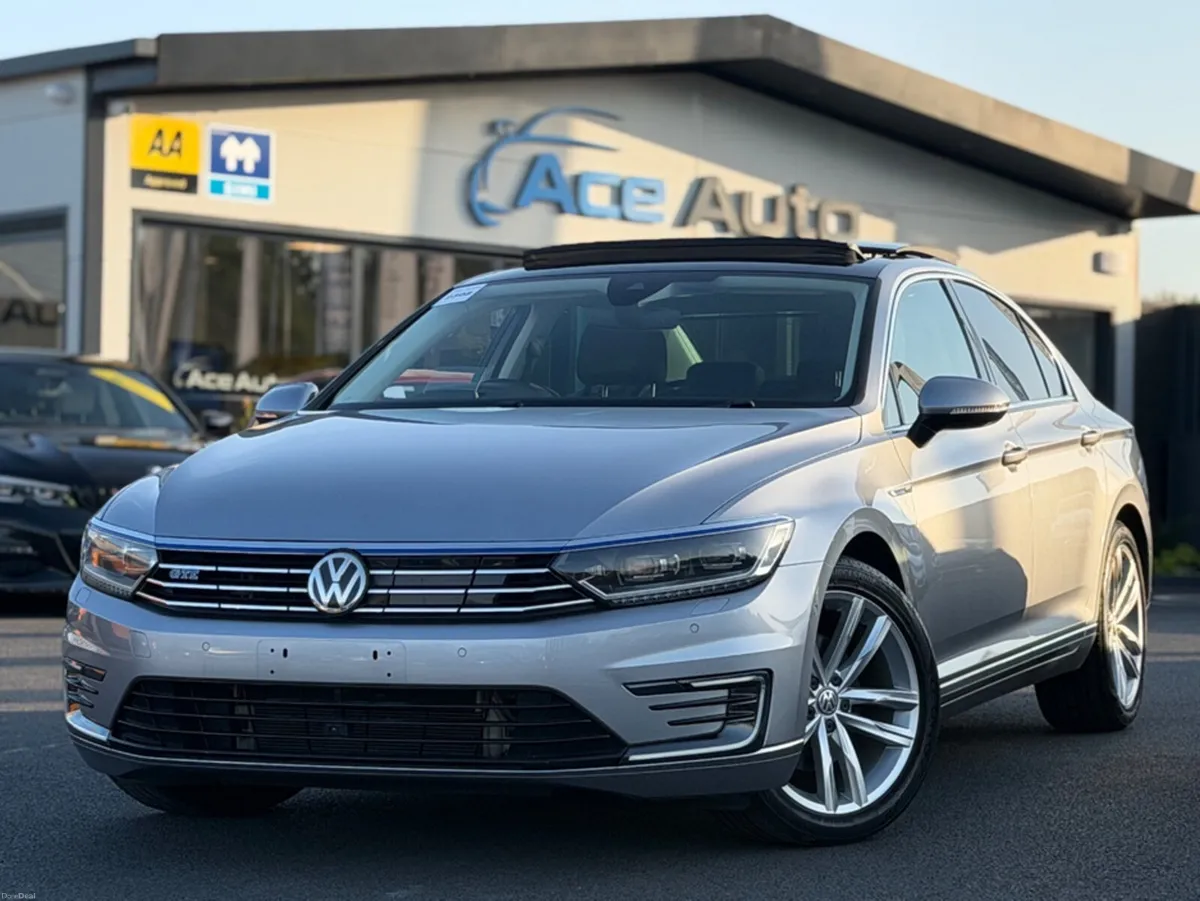 Volkswagen Passat GTE - ADVANCE **SUNROOF** - 1.4 - Image 1