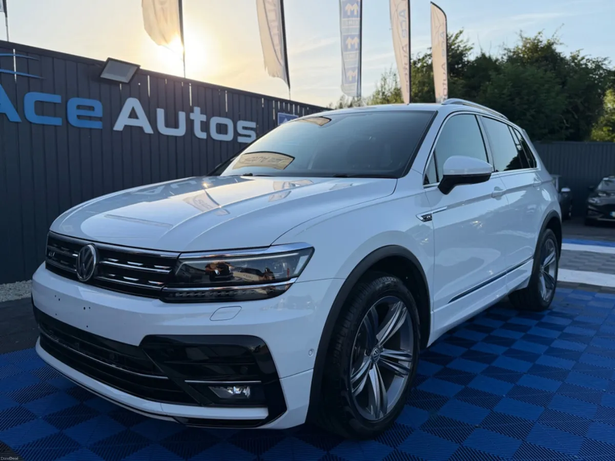 Volkswagen Tiguan R-LINE 4WD - 2.0L DIESEL - AUTO - Image 2