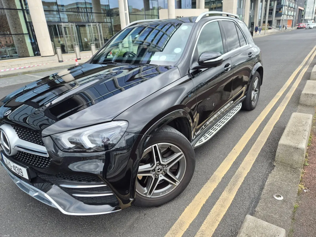Mercedes-Benz GLE 2021 - Image 1