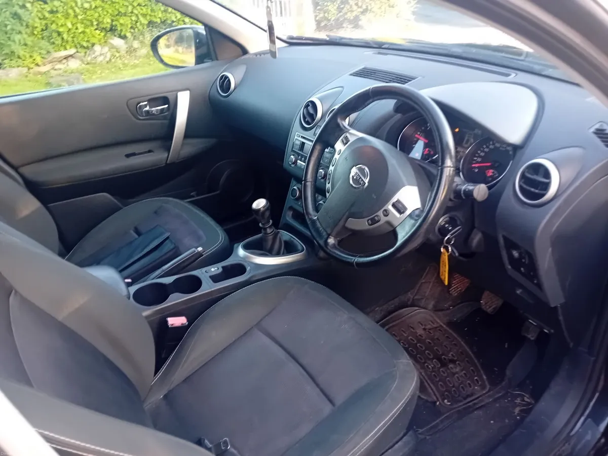 Nissan Qashqai 2013 - Image 4