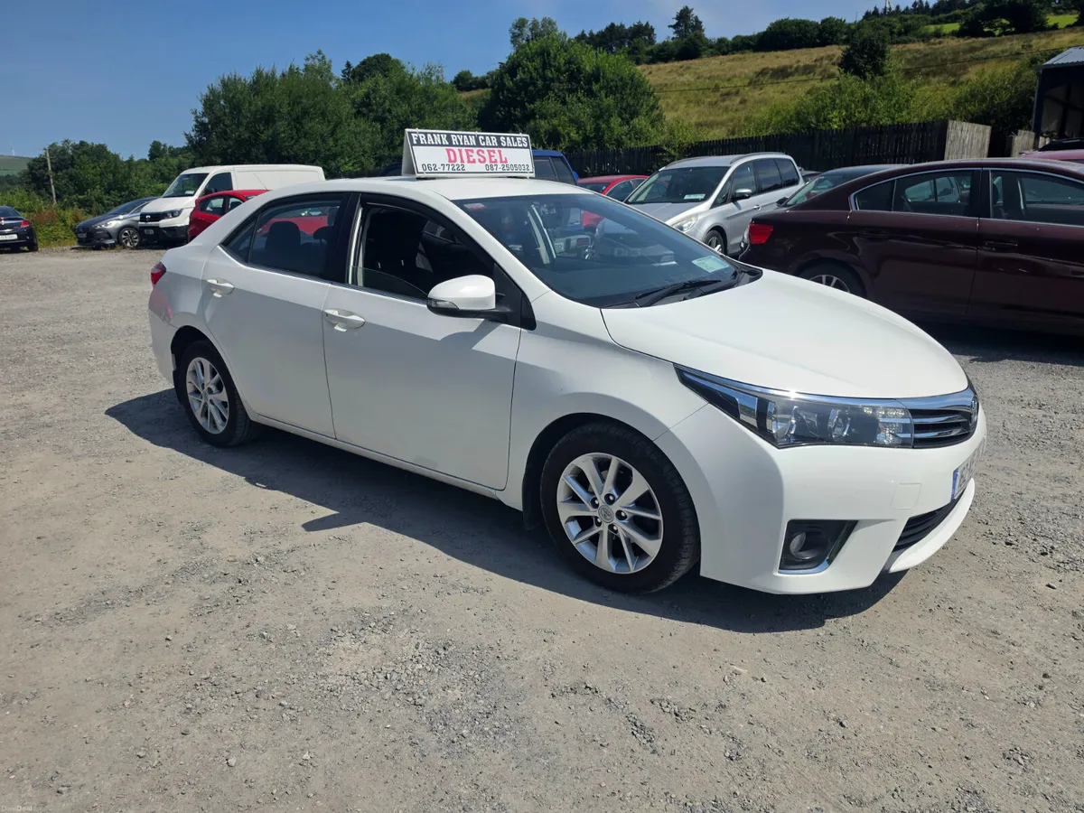 Toyota Corolla 2016 - Image 2