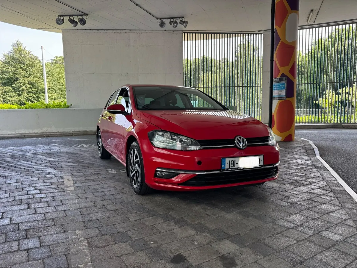 Volkswagen Golf 2019 - Image 1