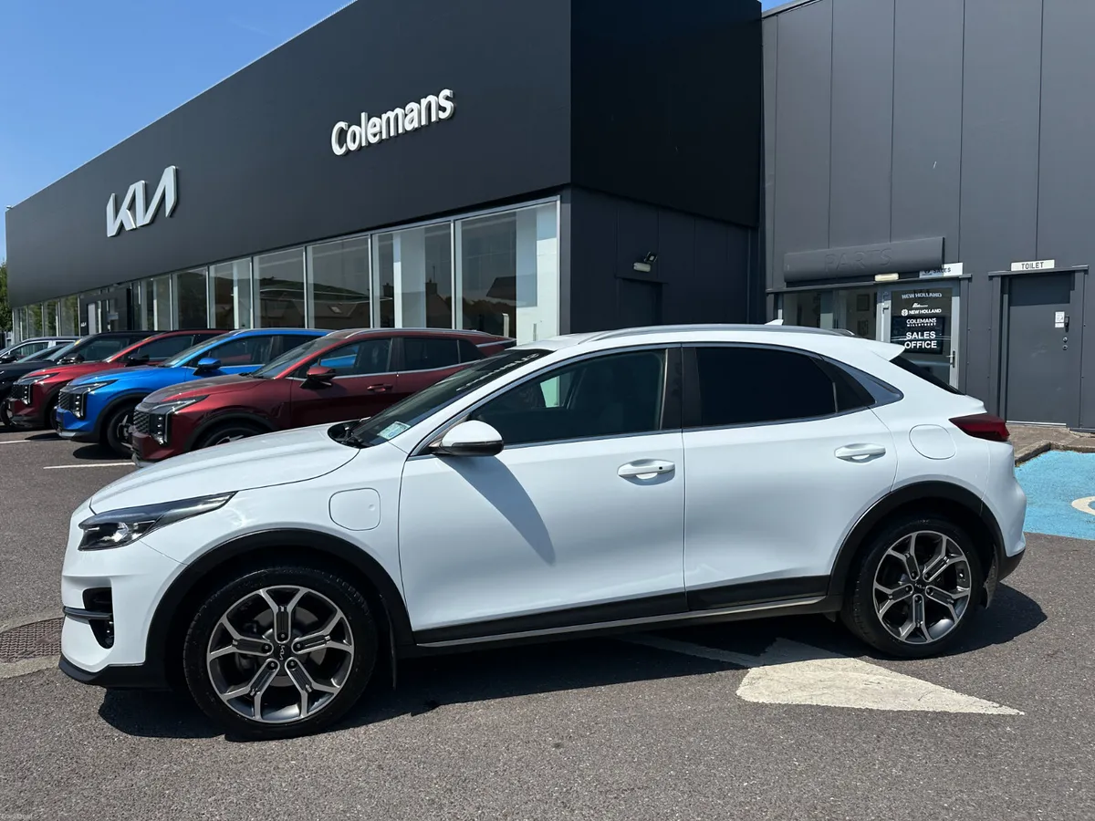 Kia XCeed 1.6 Petrol PHEV 2022 (222) - Image 4