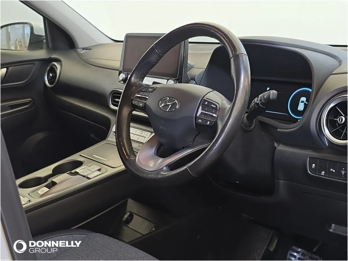 Hyundai Kona Electric Hatchback Premium - Image 4