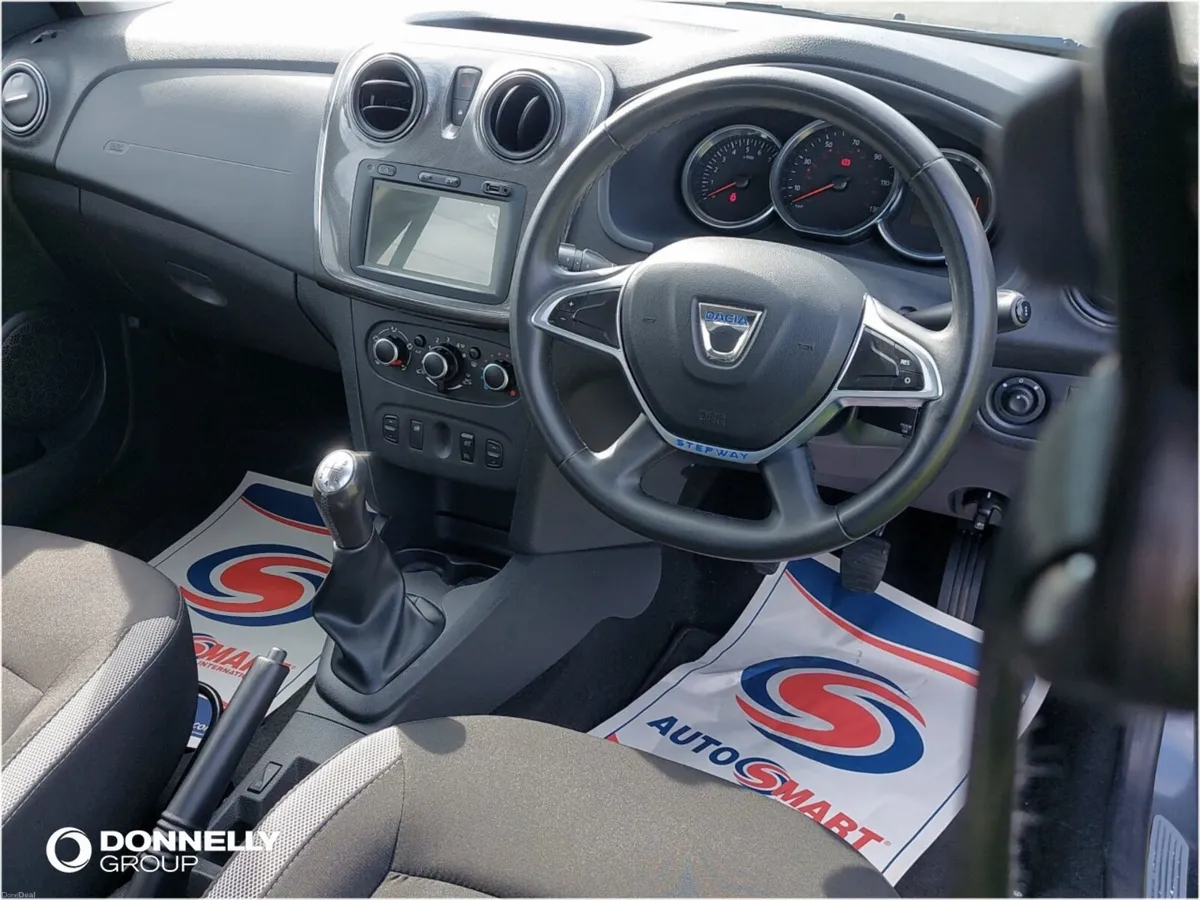 Dacia Sandero Stepway Hatchback Comfort - Image 4
