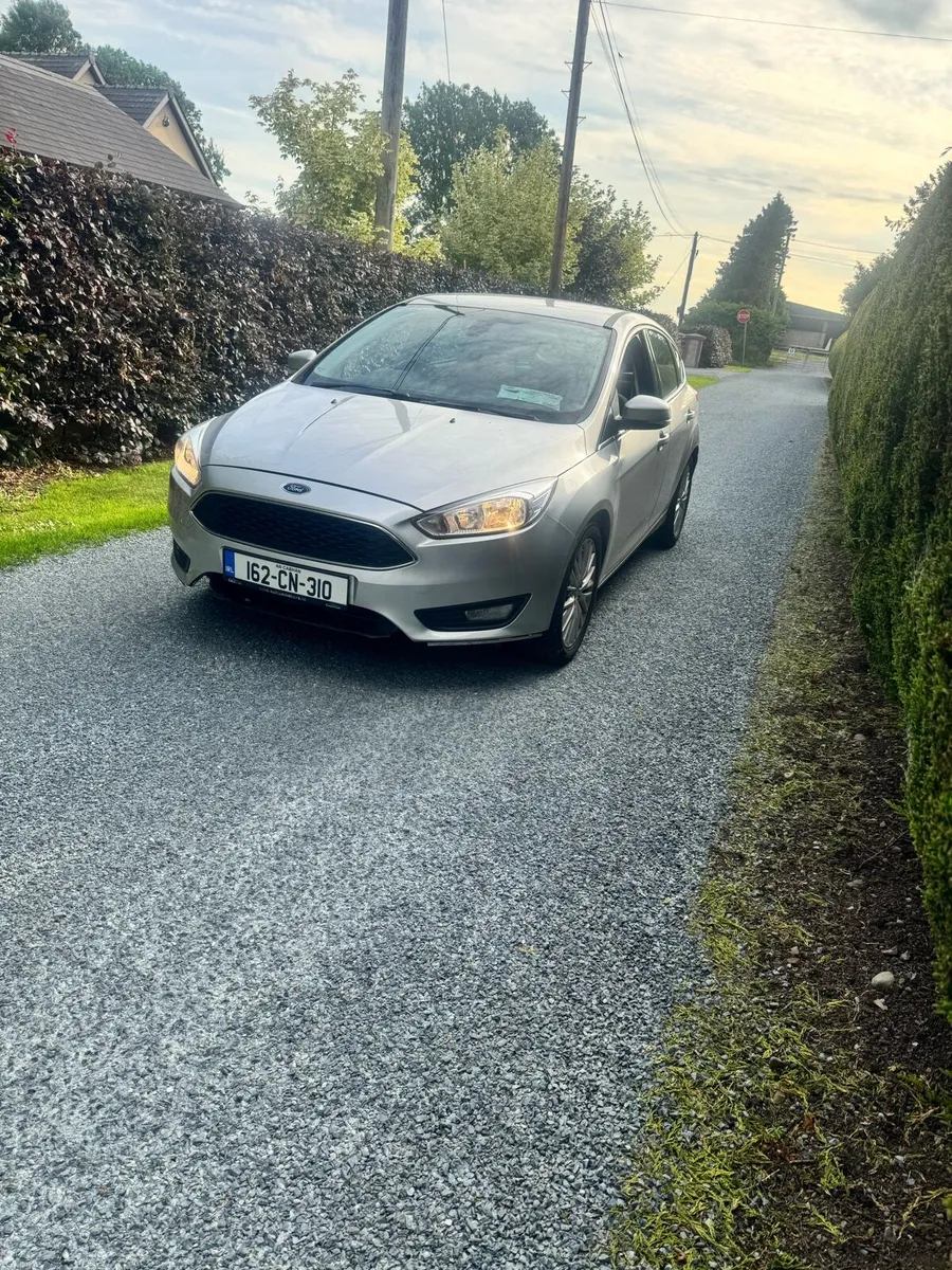162 Ford Focus Zetec - NCT 04/28 - MINT CONDITION - Image 1