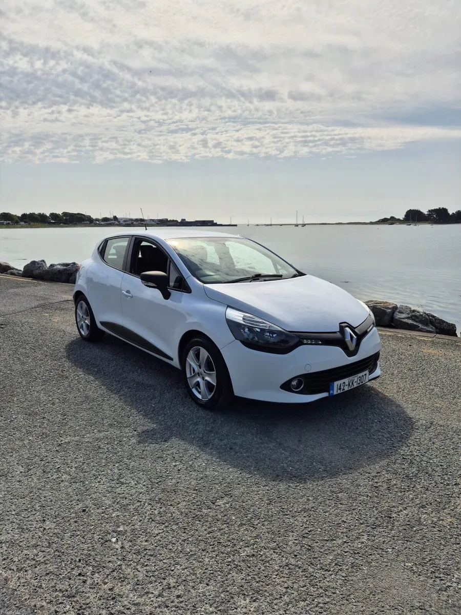 Clio - Image 2