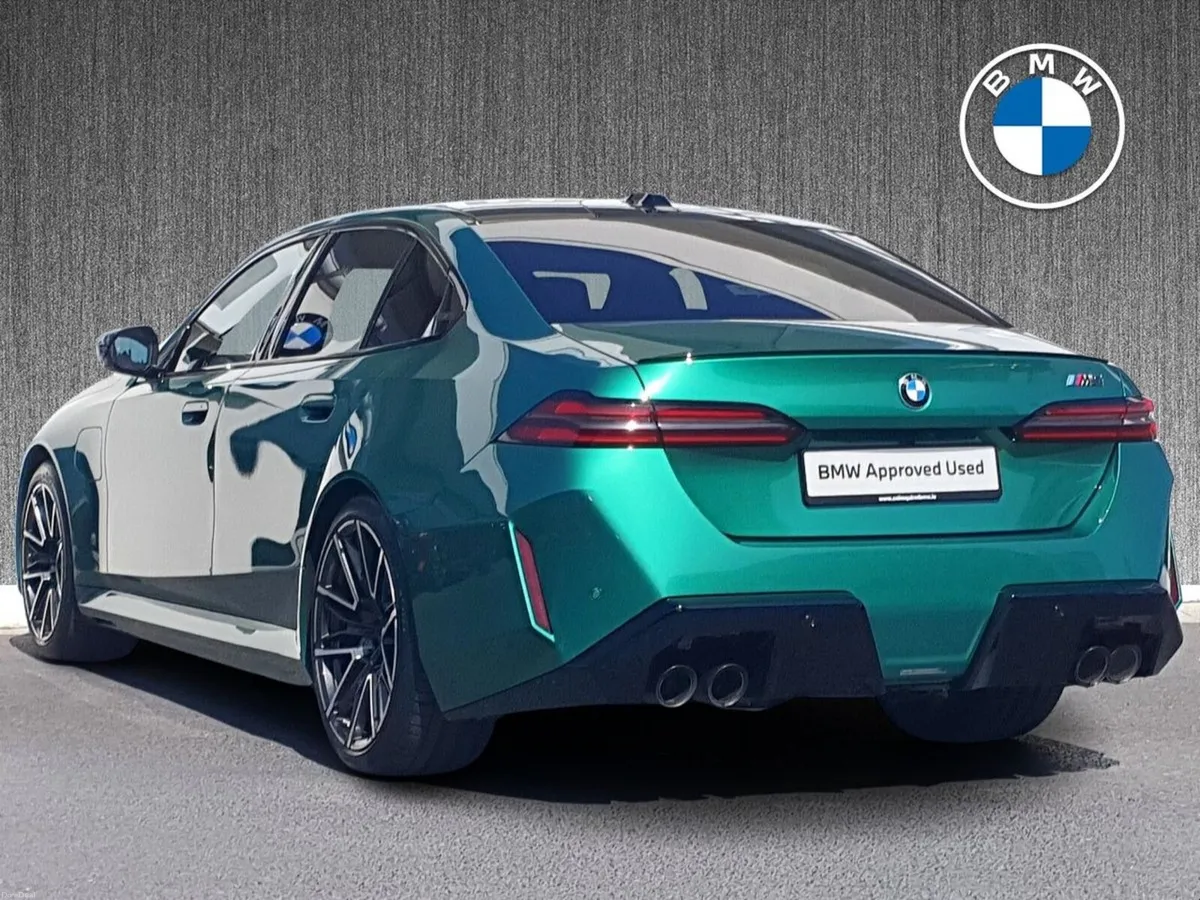 BMW M5 M5 Saloon - Image 3
