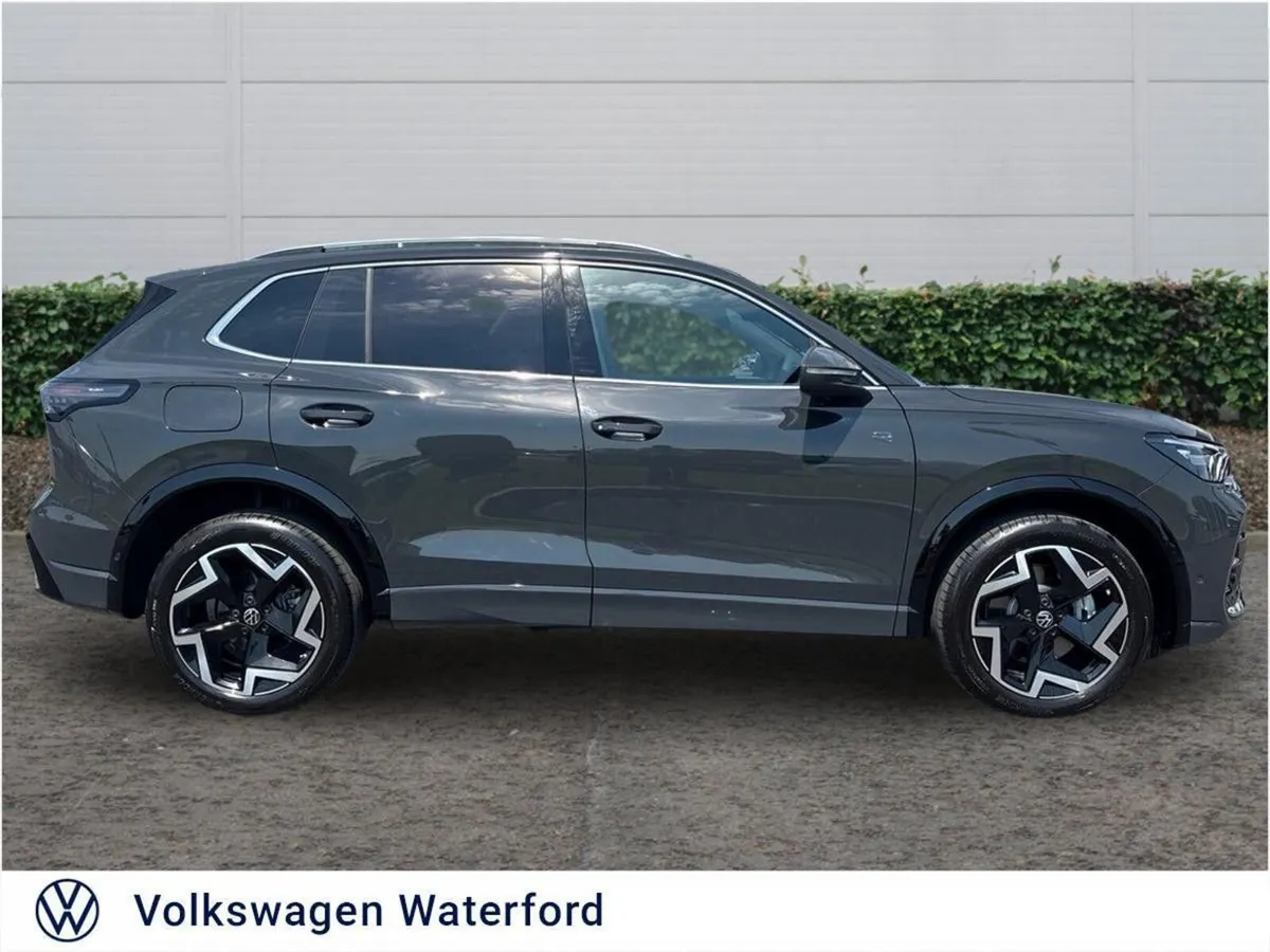 Volkswagen Tiguan R-LINE 1.5EHYB DSG 204HP - Image 4