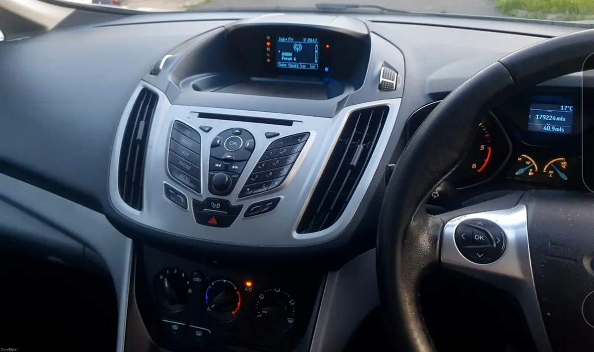 Car - Image 5