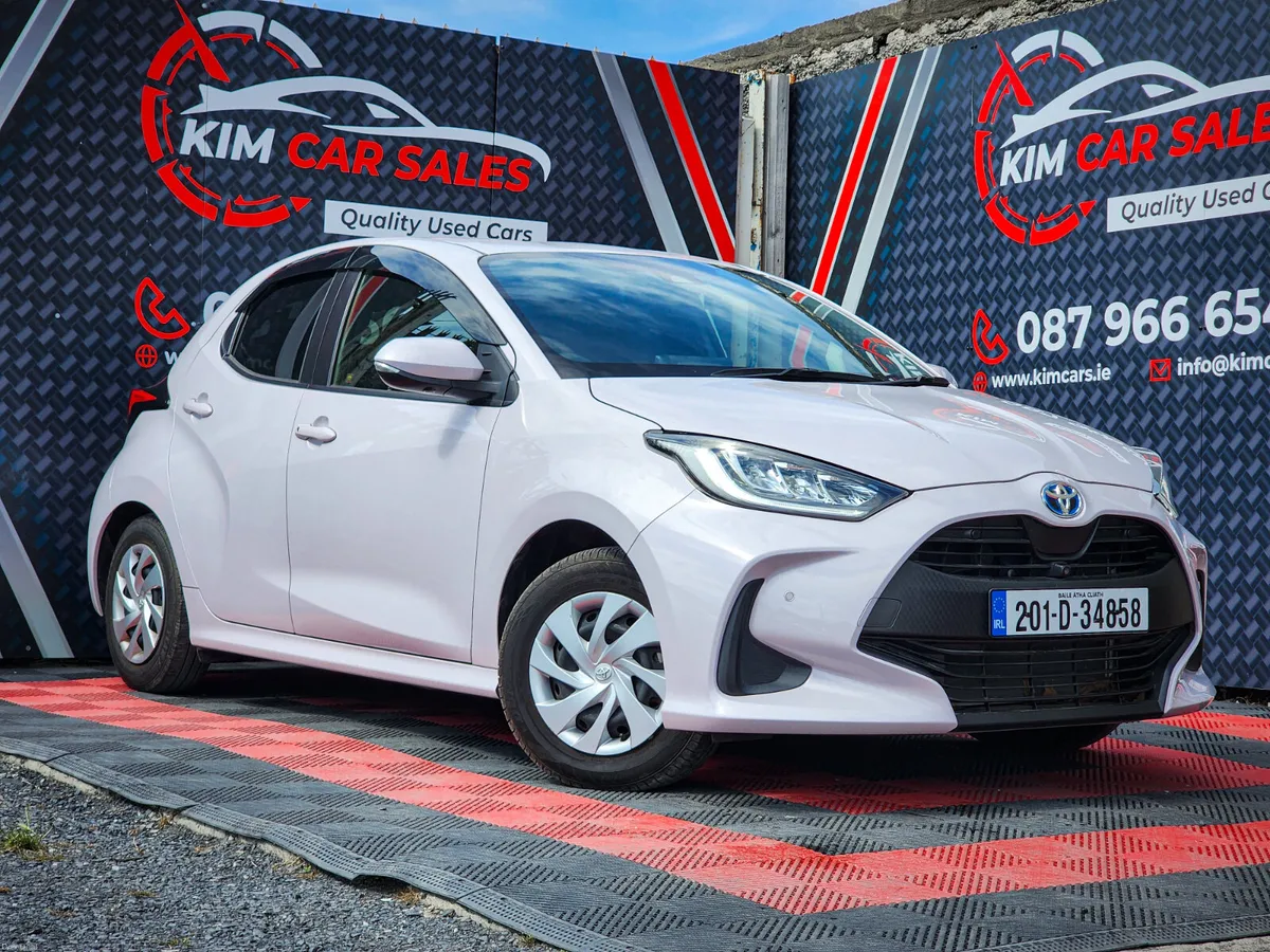 Toyota Yaris 2020 - Image 1