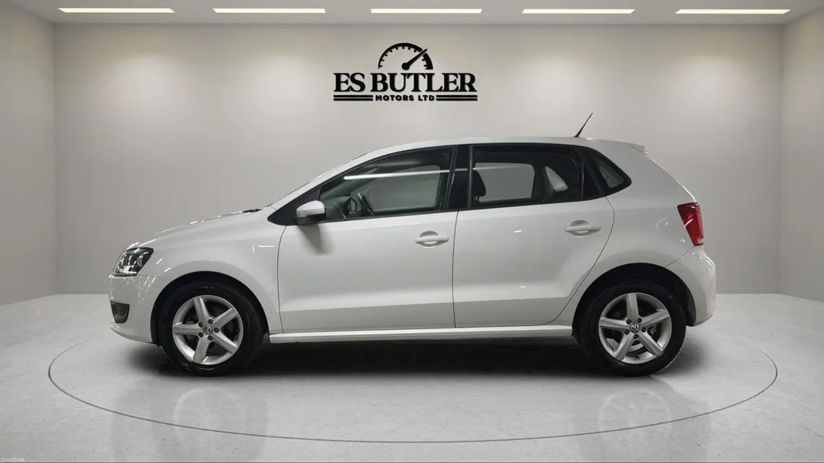 2014 VW Polo 1.2TSI AUTO 1YEAR WARRANTY LOW KMS - Image 2