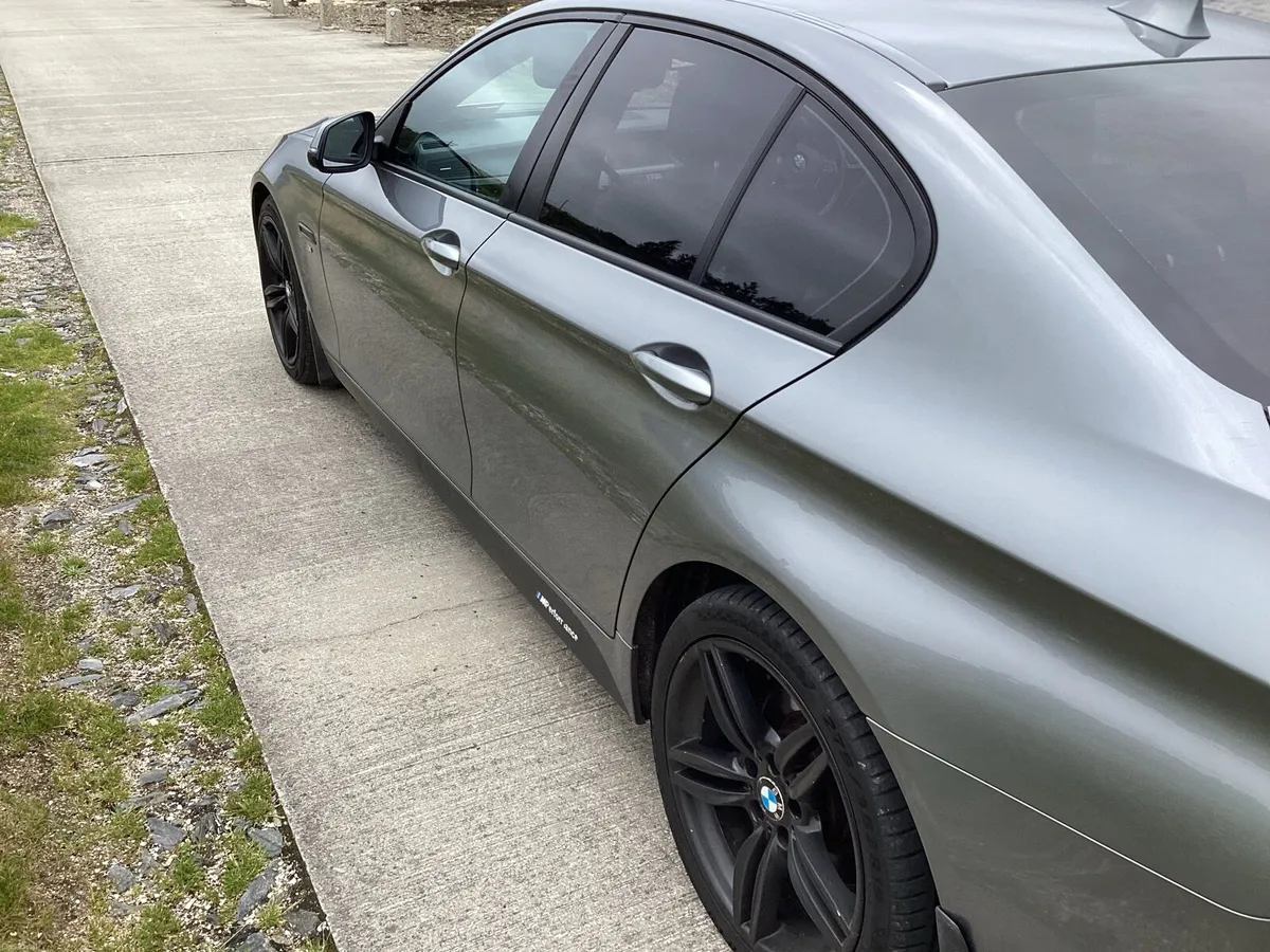 BMW 520d - Image 4