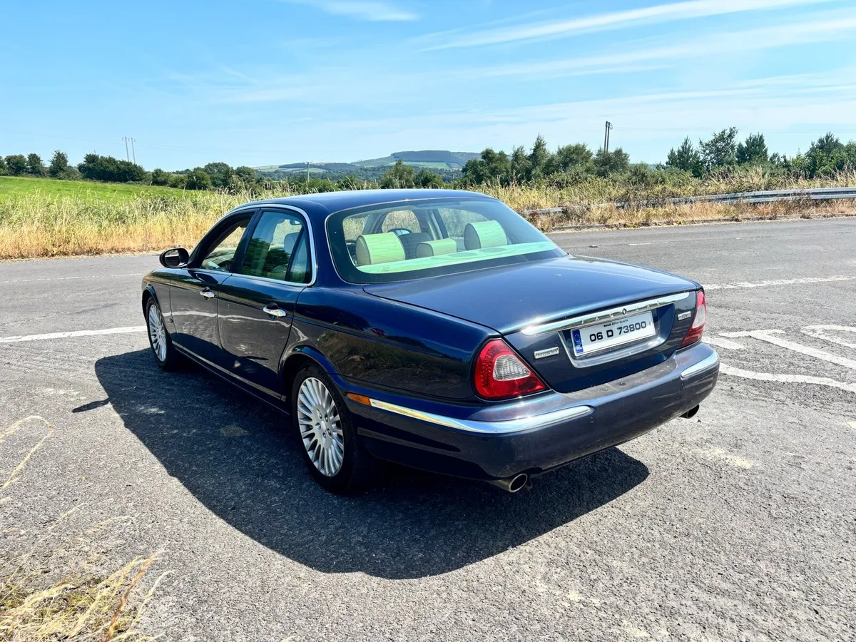Jaguar XJ6 Diesel - Image 5