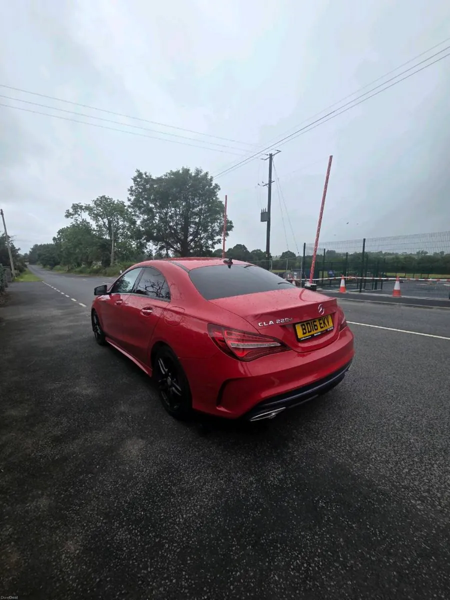 Mercedes CLA 220 - Image 3
