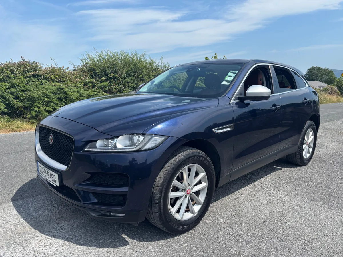 Jaguar F-Pace 2017 - Image 3