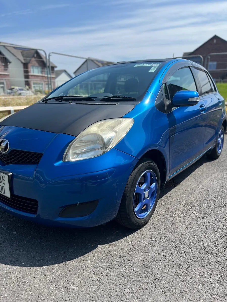 Toyota Vitz 2009 - Image 4