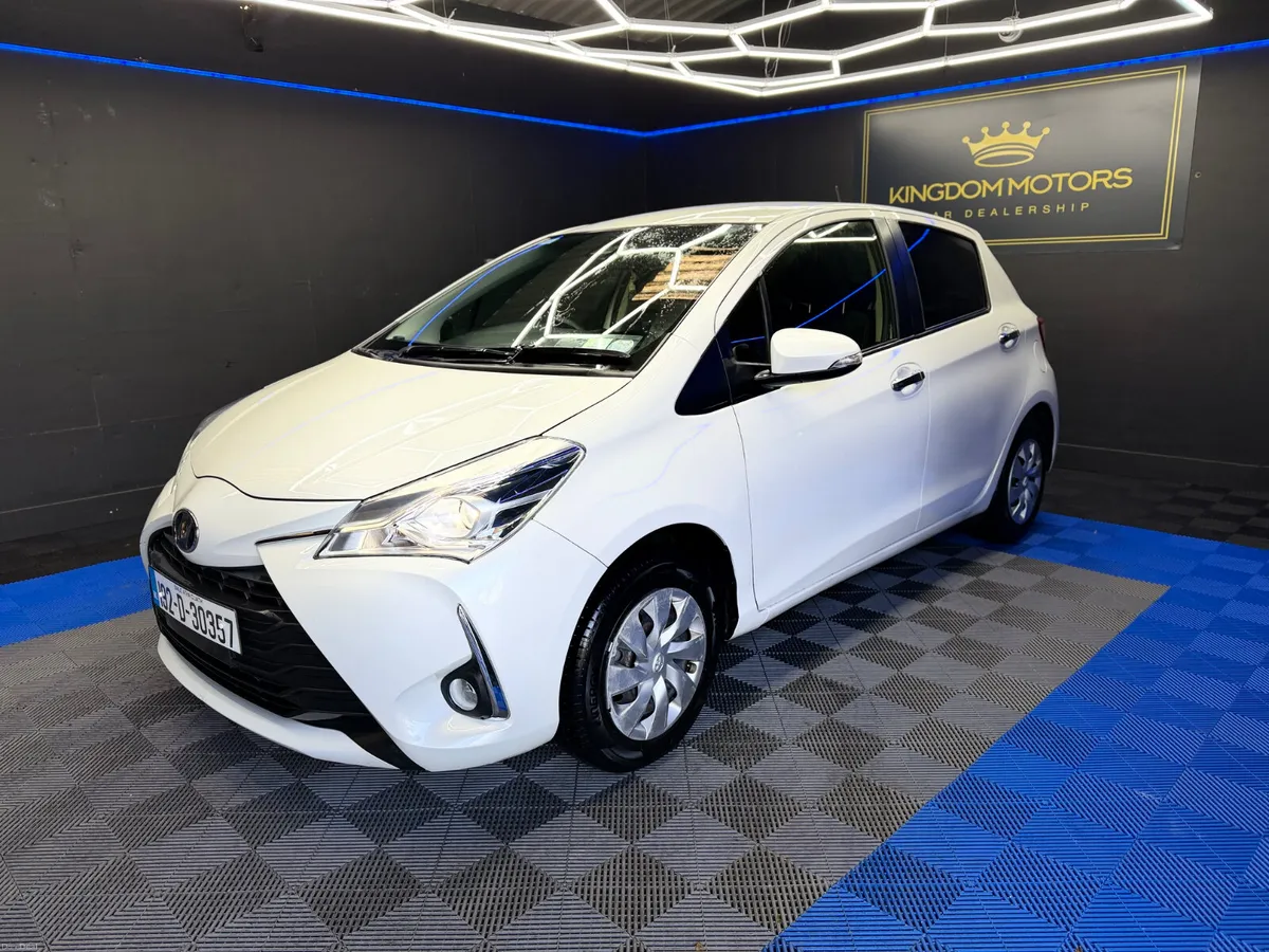 Toyota Yaris(Vitz)1.0 petrol,Automatic,NCT 07/28 - Image 5