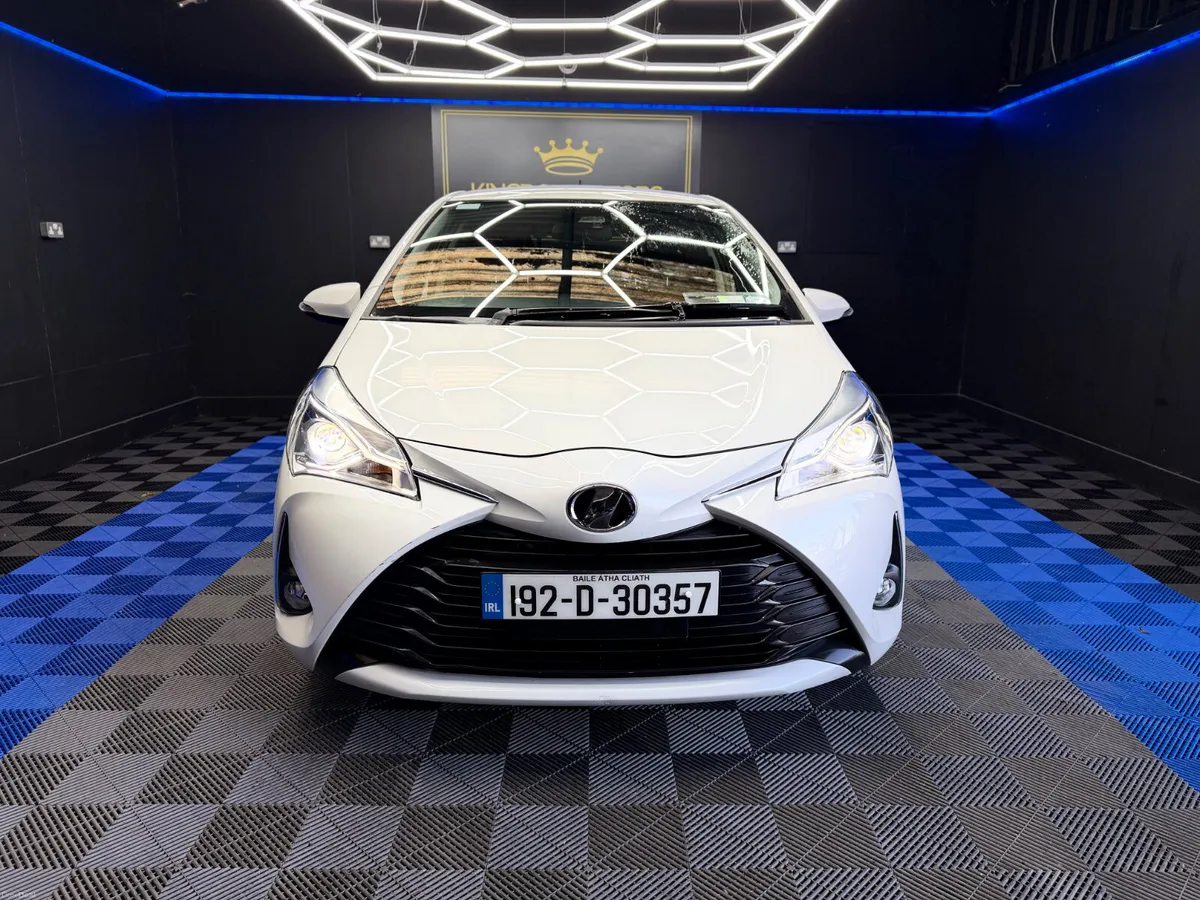 Toyota Vitz 1.0 petrol,Automatic,NCT 07/28,LOW KM - Image 3