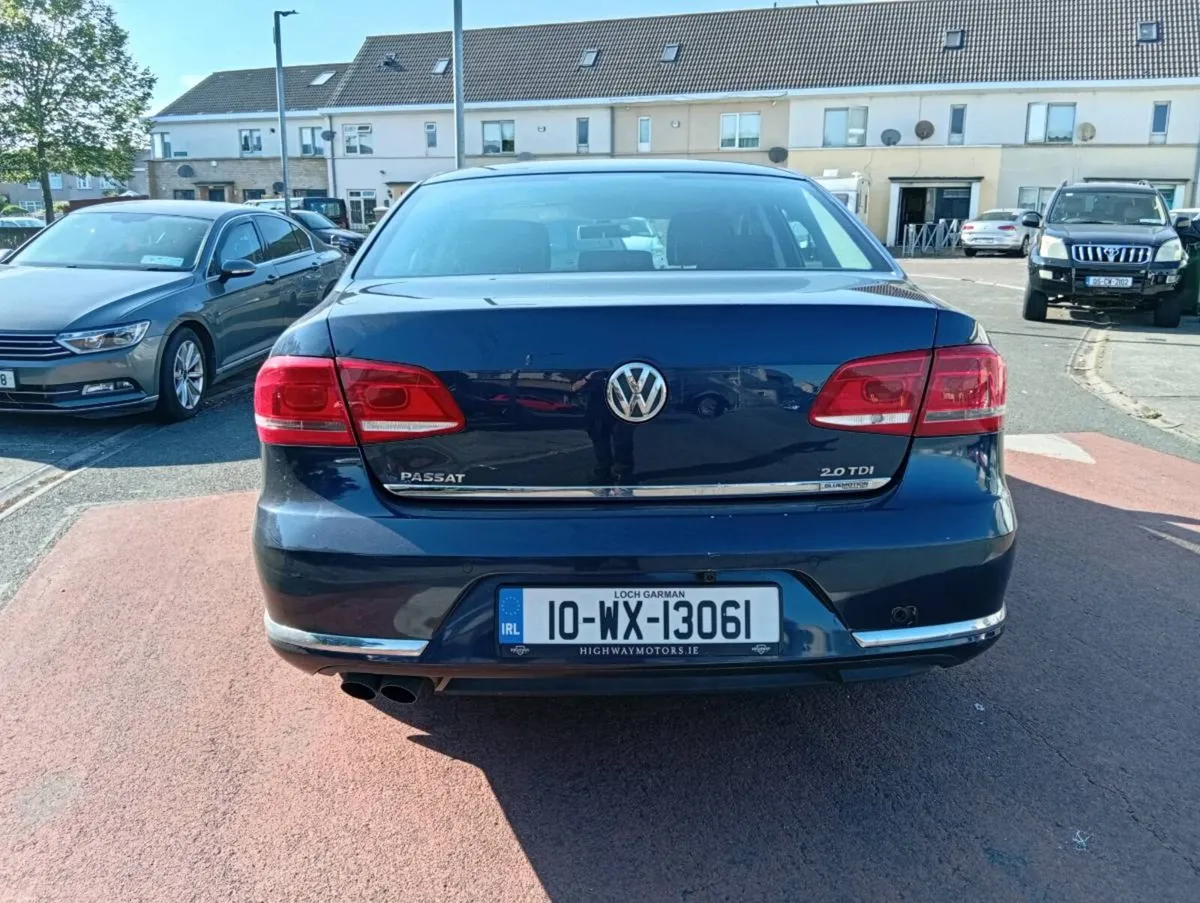 Volkswagen Passat Automatic - Image 3
