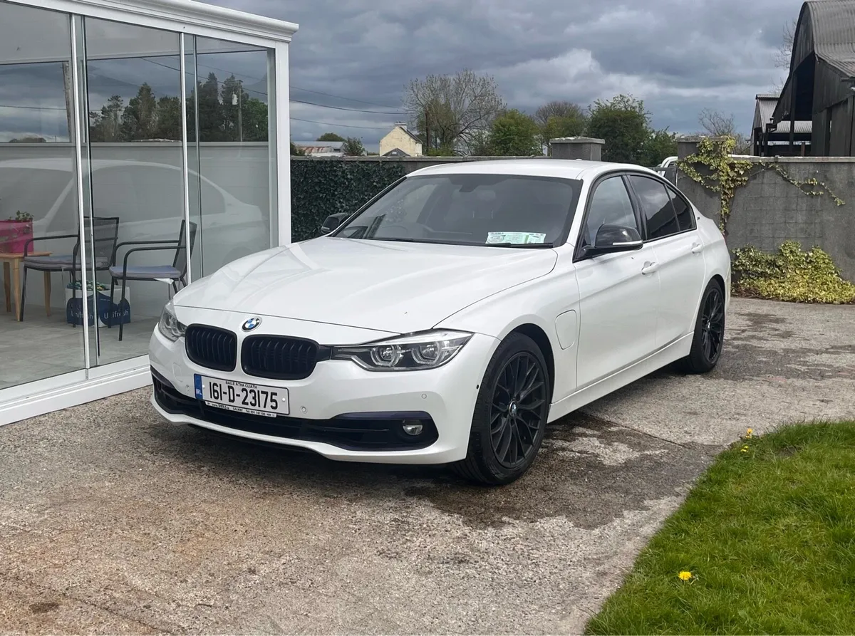 BMW 330e Sport High Spec - Image 1