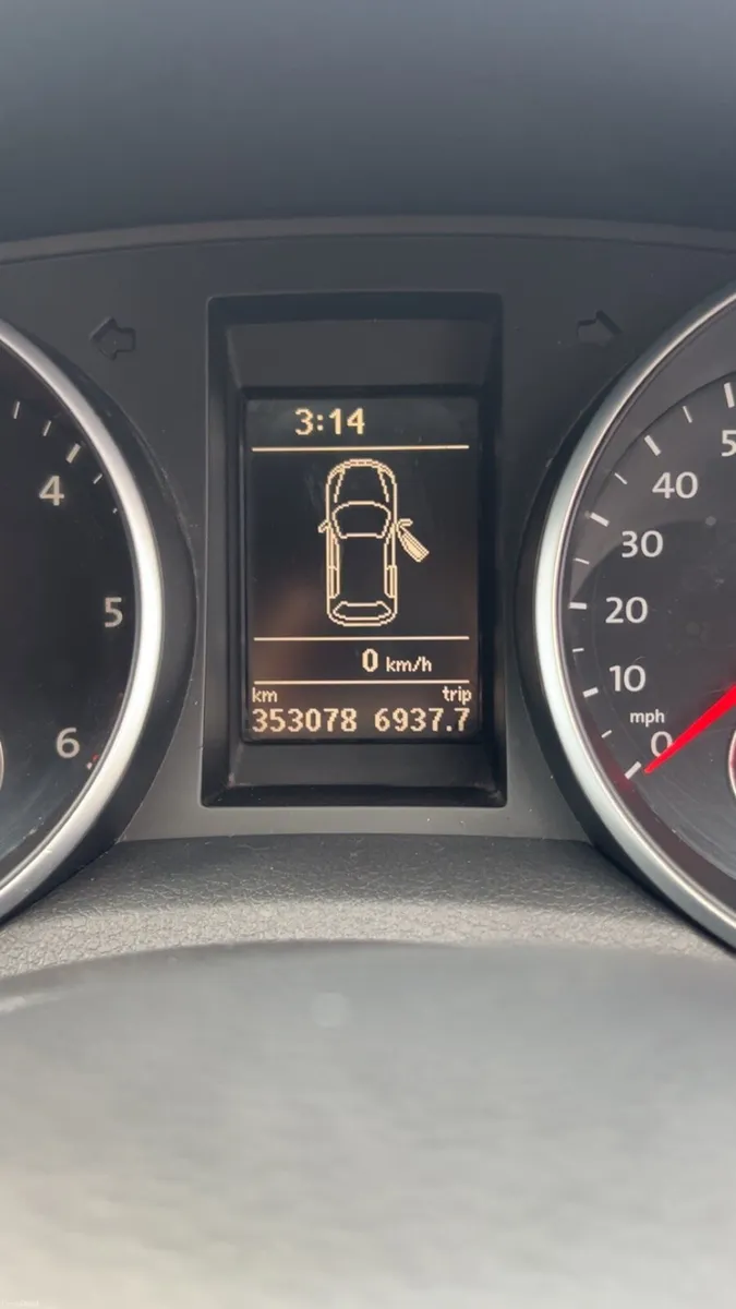 VW golf - Image 2
