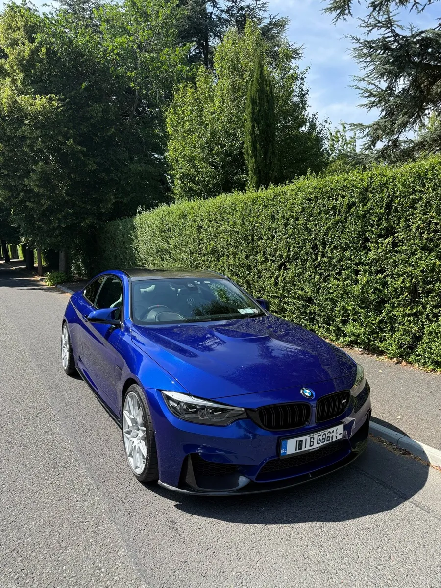 BMW m4 - Image 2