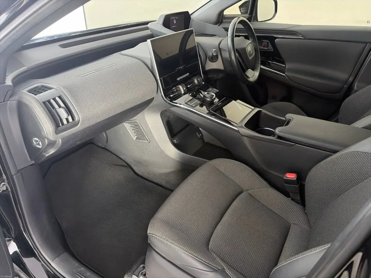 Toyota bZ4X SPORT 11KW OBC - Image 6