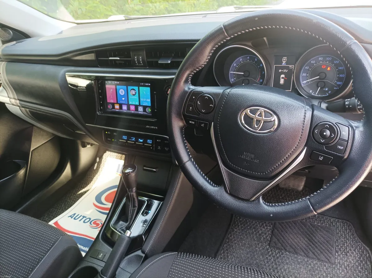 Immaculate Toyota Auris 1.5 Petrol NOT HYBRID 2017 - Image 4
