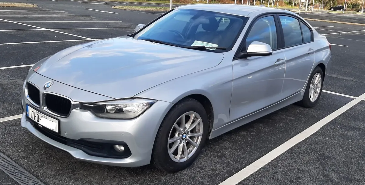 BMW 3-Series 2017 - Image 2