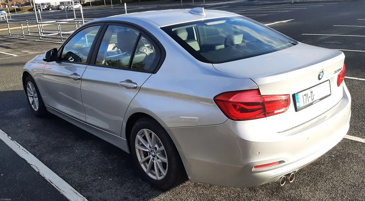 BMW 3-Series 2017 - Image 4